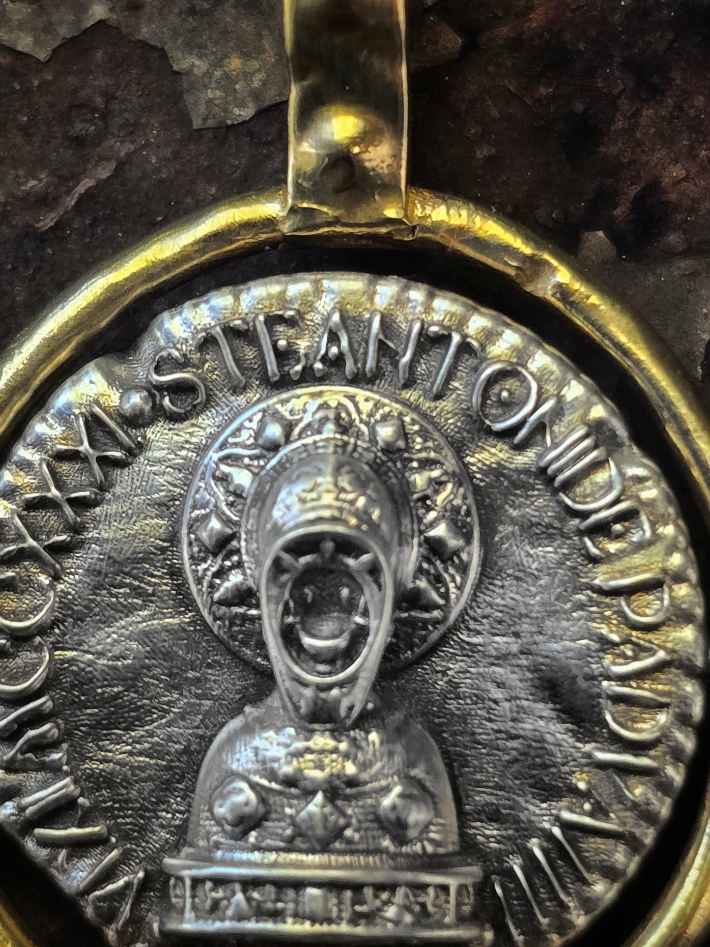 Lingua Sancta Swivel